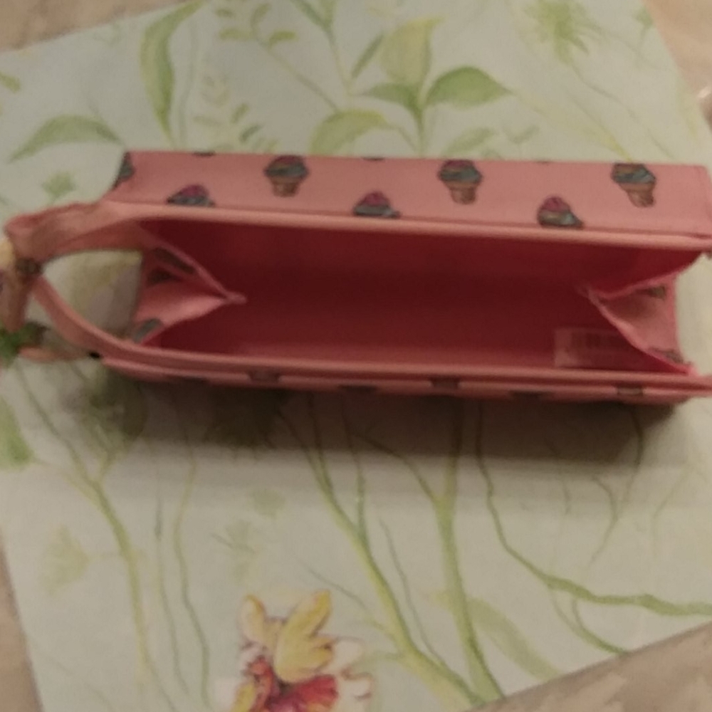 Yoobi case - Picture 3 of 4